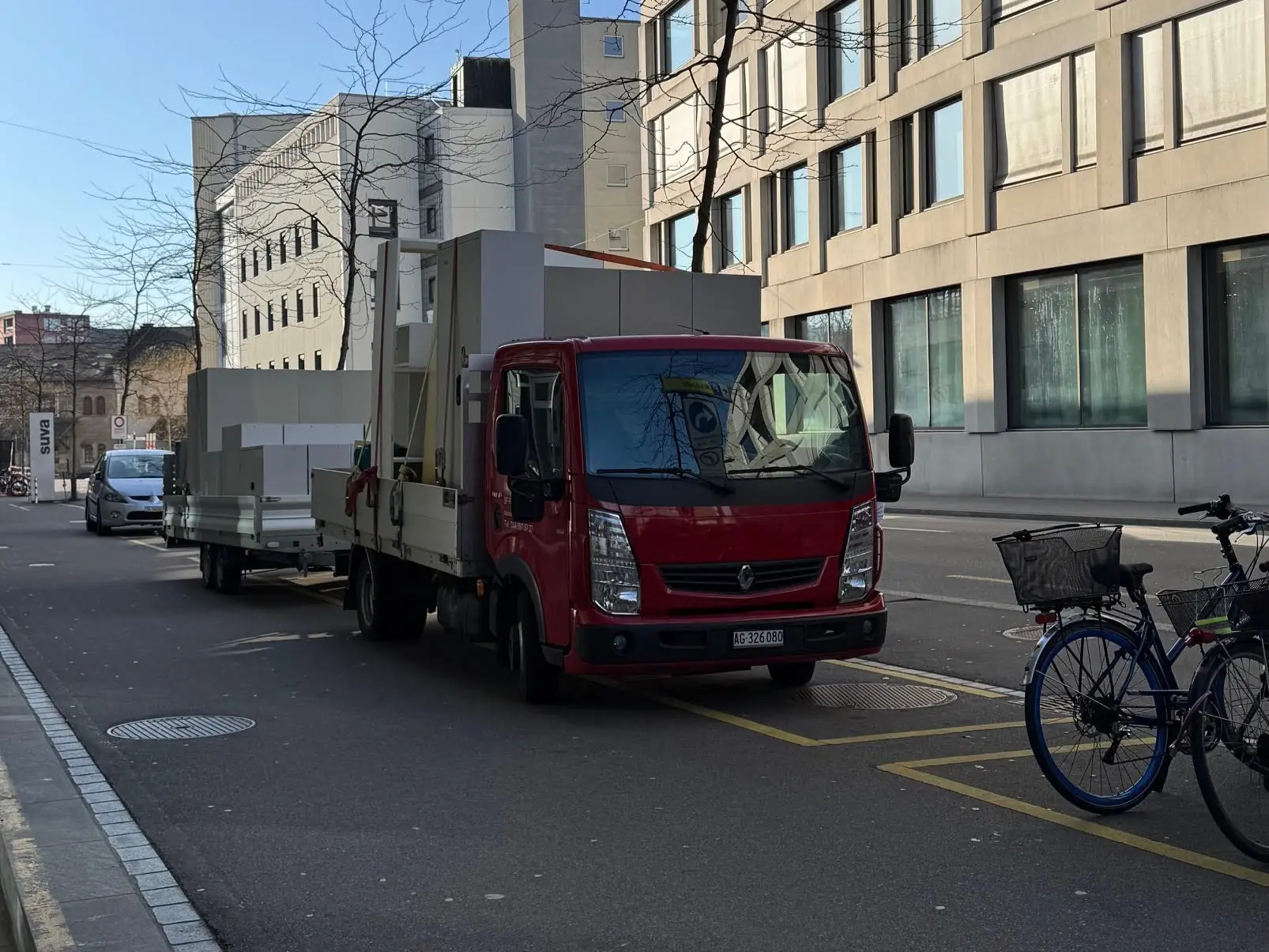 Kleine und grosse Räumungen im Kanton Zürich und dem Aargau.